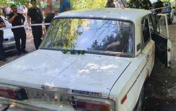 В Днепре мужчина подорвался на гранате в автомобиле