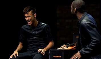 Неймар прекращает 15-летнее сотрудничество с Nike
