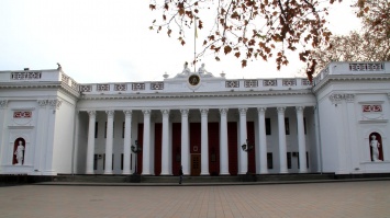 Суд отменил статус регионального для русского языка в Одессе