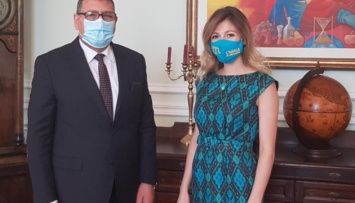 Джапарова обсудила с послом Палестины противодействие попыткам легализации оккупации Крыма и ОРДЛО