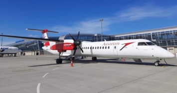 Самолет Austrian Airlines впервые за время карантина приземлился во Львове (ФОТО)