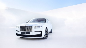Rolls-Royce представил новый седан Ghost