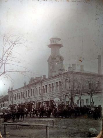 Запорожский краевед показал фото пожарной части времен Александровска