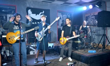Криворожский рок-клуб Madisan открыл концертный сезон Grunce party c Imunna и Alterground, - ФОТО, ВИДЕО