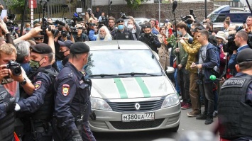 Во время оглашения приговора Ефремову повязали участника "Битвы экстрасенсов"