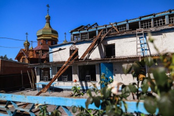 "Дело пономарей": в Запорожье начали разбирать храм, который пострадал в результате взрыва, - ФОТОРЕПОРТАЖ