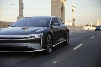 Lucid Air: серийный электрокар с самым большим запасом