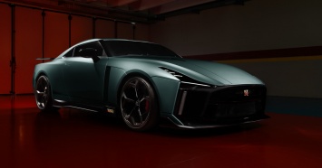 Финальную версию Nissan GT-R выпустят через два года