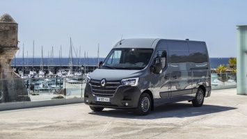 Фургон Renault Master отмечает 40-летний юбилей