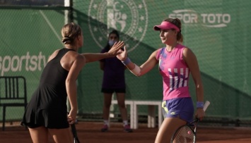 Завацкая вышла в парный полуфинал турнира WTA в Стамбуле