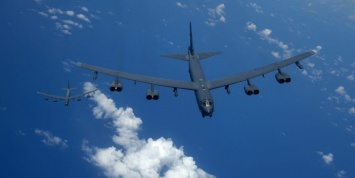 Самолеты НАТО провели беспрецедентную операцию в 15 км от российской границы