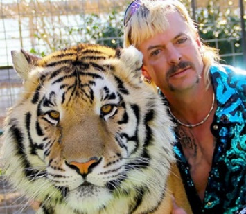 Amazon выпустит сериал о "Короле тигров" с Николасом Кейджем в главной роли