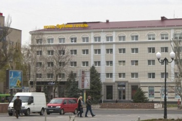 Приватбанк выставил на торги херсонские офисы и отель за 52 млн грн