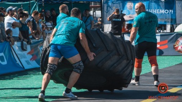 В Днепре на Фестивальном причале прошел Чемпионат Украины по стронгмену