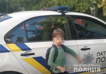 Полиция вернула домой потерявшегося на Таирова шестилетнего мальчика