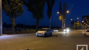 В Кривом Роге под колесами автомобиля погиб велосипедист