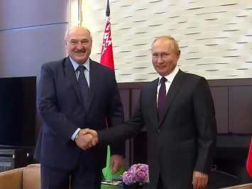Лукашенко о протестах в Беларуси: Пока красные линии никто не нарушал