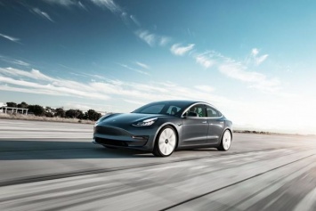 Tesla Model 3 ожидает серьезный рестайлинг