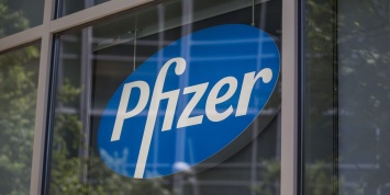 Pfizer рассчитывает подтвердить эффективность вакцины от COVID-19 к ноябрю