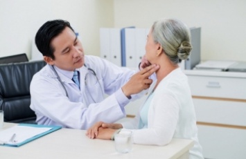 Неочевидные симптомы, указывающие на заболевания щитовидной железы