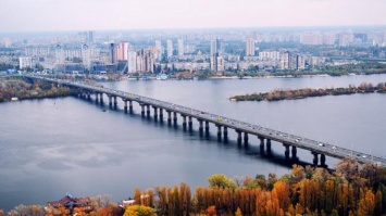 Мост Патона в Киеве закрывают на реставрацию
