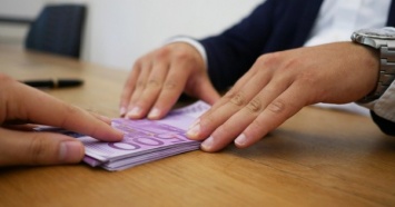 Нардепы ограничили сумму штрафов должникам по микрокредитам