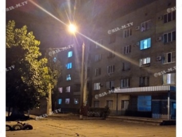 В Мелитополе человек выбросился из окна общежития (фото)