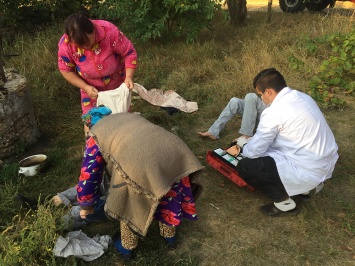 На Николаевщине семейная пара спасла двух людей на пожаре (ФОТО)