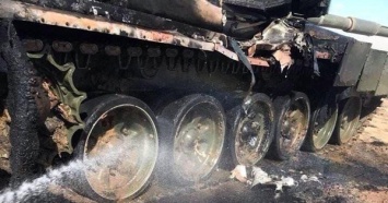 Фотофакт: Российские танкисты подбили свой танк своих коллег