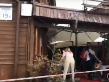 В ресторане на Андреевском спуске прогремел взрыв, пострадали двое человек