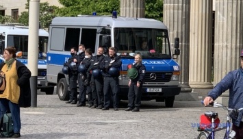 В Германии 30 полицейских оказались вовлеченными в экстремизм