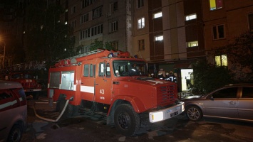 В Киеве на Закревского сгорела квартира: один человек погиб