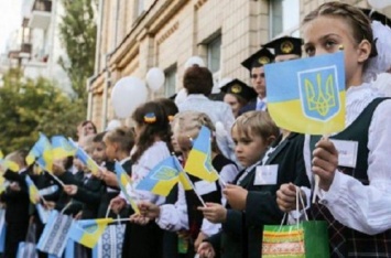 Журналист объяснил, почему украинская школа куда более заполитизирована, чем советская