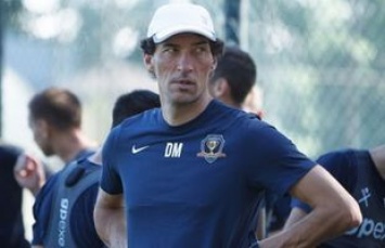 Михайленко подал в отставку с поста главного тренера «Днепра-1»
