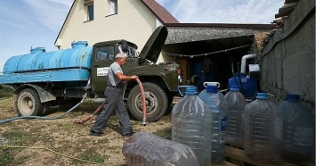 На юге Крыма начали ограничивать подачу воды