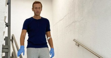 Навальный рассказал, как восстанавливается в "Шарите"