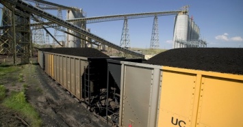 Американские компании призывают отказаться от страхования нефти, угля и газа