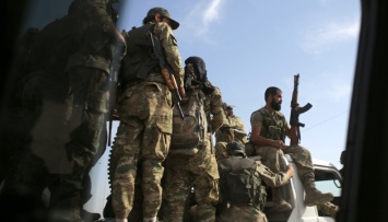 Турция направила новую военную колонну в Сирию