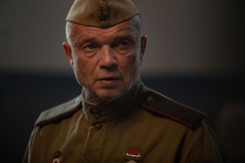 Андрей Смоляков вернулся к роли Ивана Родина в продолжении «Топора»