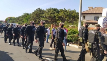 Во время собрания ОПЗЖ на Одесчине произошли столкновения, полиция забрала полсотни человек