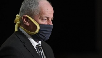 Новым министром здравоохранения Чехии стал известный инфекционист Примула