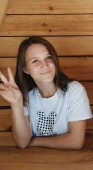 На Харьковщине разыскивают сбежавшую из больницы 14-летнюю девочку, - ФОТО