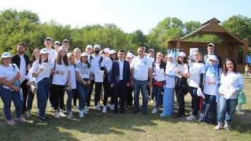 Крымчане отметили традиционный крымскотатарский праздник «Дервиза»