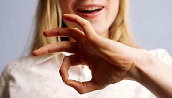 Сегодня Международный день жестовых языков