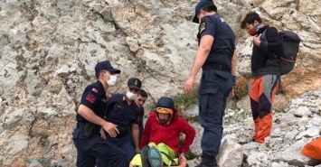 В Турции спасателям пришлось эвакуировать с горы украинского альпиниста