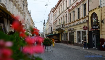В Черновцах зарегистрировали первых четырех кандидатов в мэры