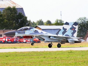 Упавший в РФ истребитель Су-30 был случайно сбит во время учений - СМИ