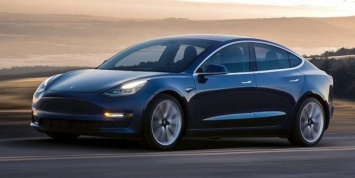 Вот это поворот: Tesla Model 3 провалила тест экстренного торможения (видео)