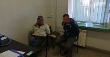 В Польше пьяные украинцы не смогли выехать со стоянки железнодорожного вокзала