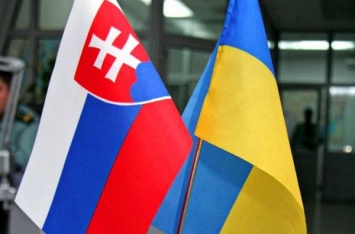 В Братиславе состоялась церемония встречи президентов Украины и Словакии